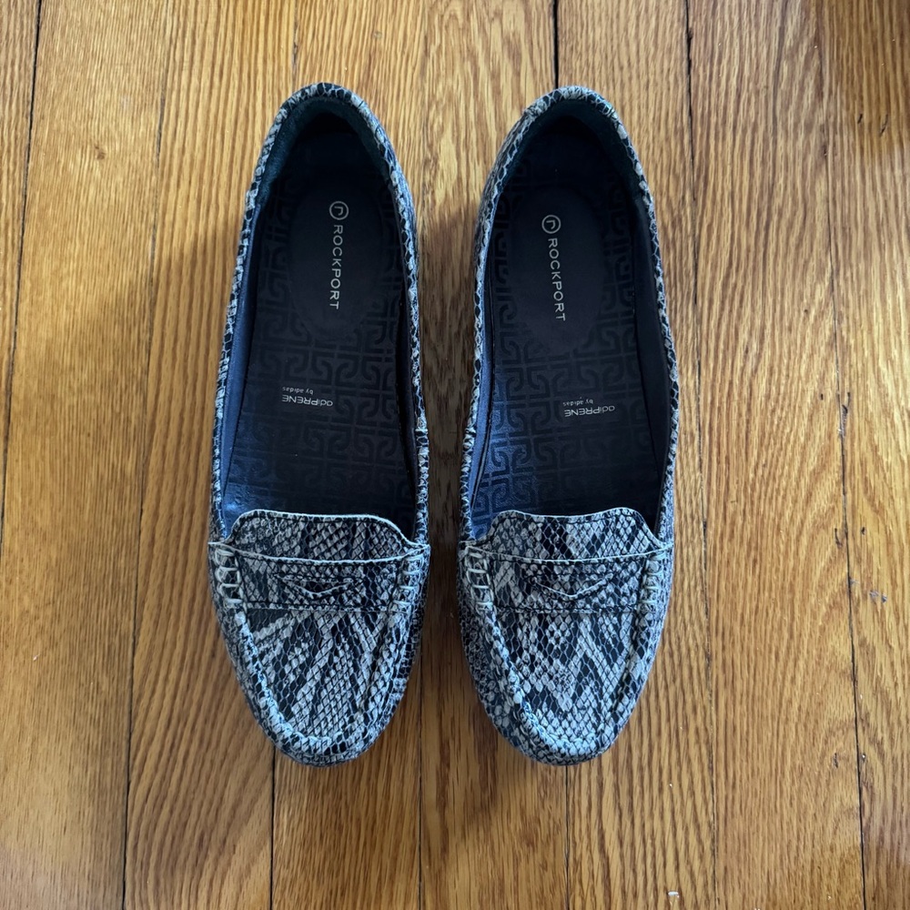 Rockport Women's Snakeskin Loafers - Black and Cream